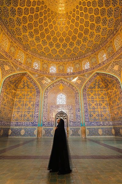 In saint Isfahan porn Flight Time